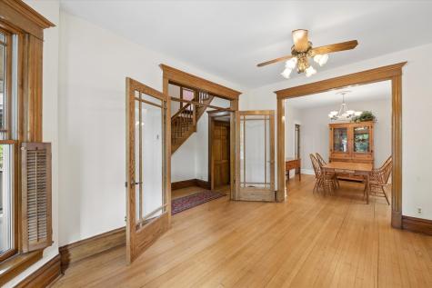 1454 West Cuyler Avenue Chicago IL 60613