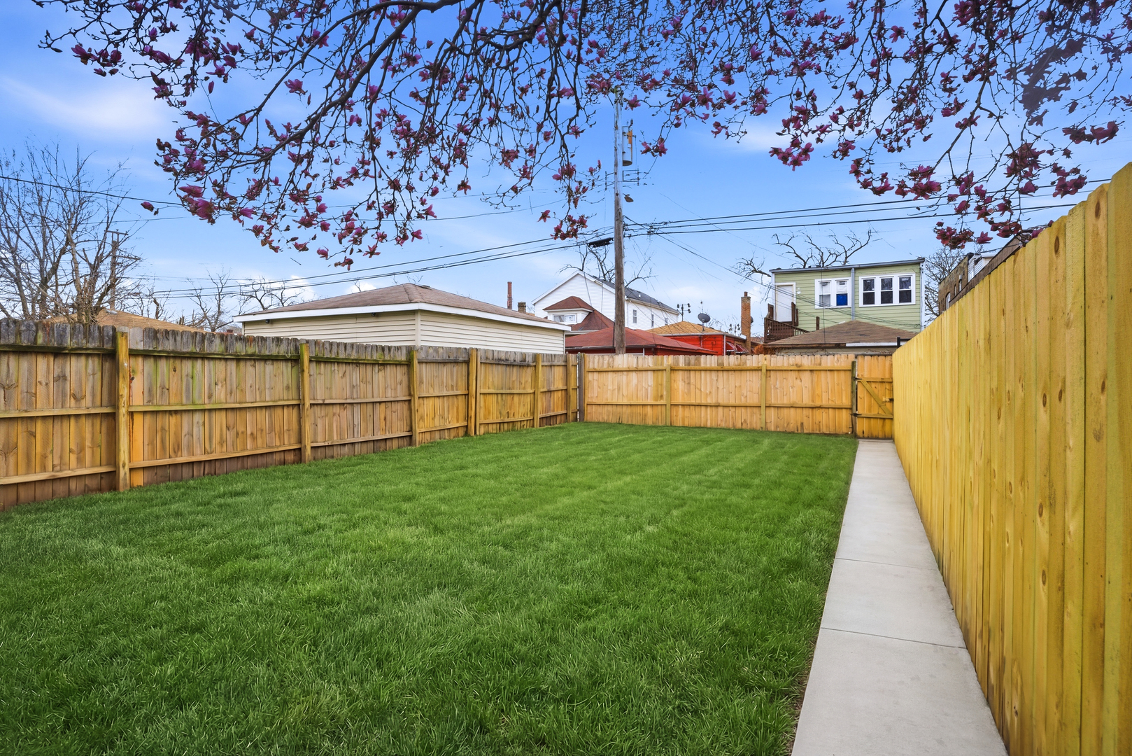 511 East 89th Place Chicago IL 60619