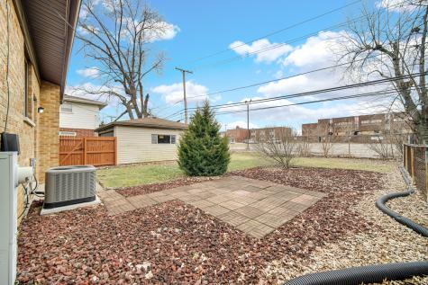 240 Westgate Avenue Chicago Heights IL 60411