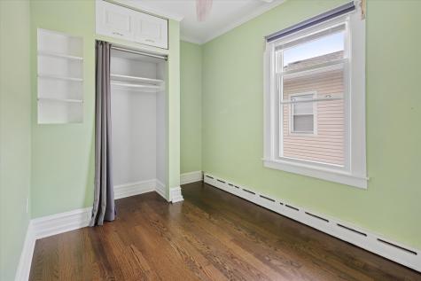5836 North Manton Avenue Chicago IL 60646