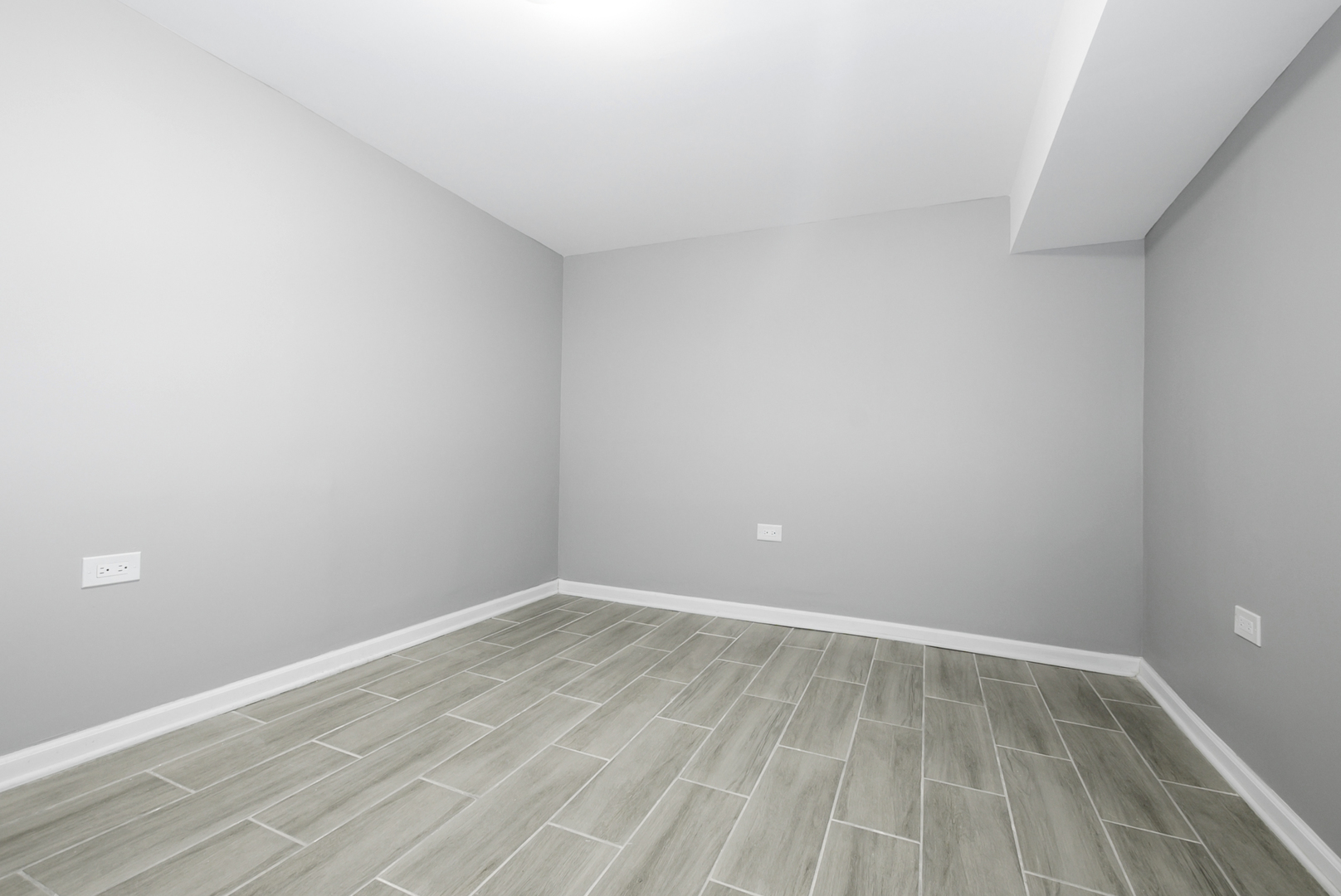 8432 South Green Street Chicago IL 60620