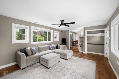 1366 Ivy Lane Crystal Lake IL 60014