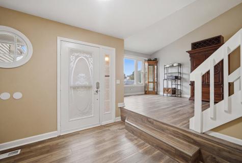 55 Washington Avenue Streamwood IL 60107