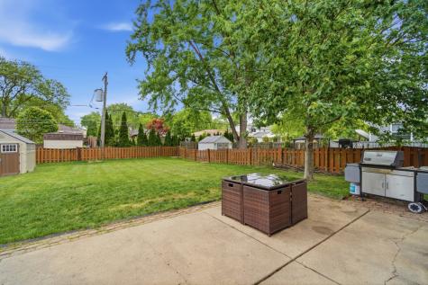 55 Washington Avenue Streamwood IL 60107