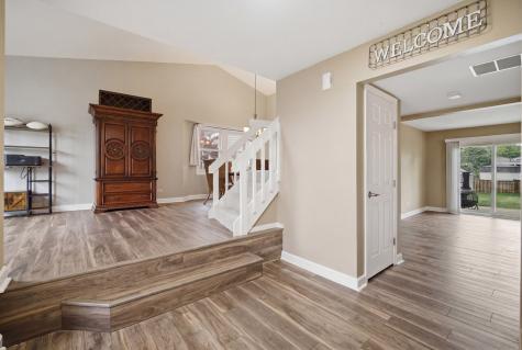 55 Washington Avenue Streamwood IL 60107