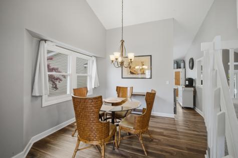 55 Washington Avenue Streamwood IL 60107