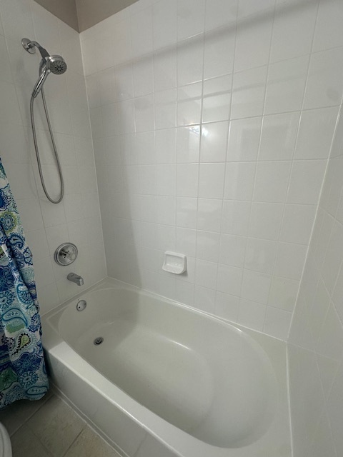 2047 James Leigh Drive Aurora IL 60503