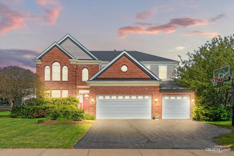 1164 Dorr Drive Sugar Grove IL 60554