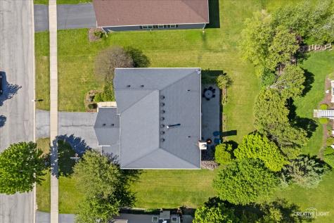1164 Dorr Drive Sugar Grove IL 60554