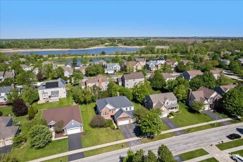 1164 Dorr Drive Sugar Grove IL 60554