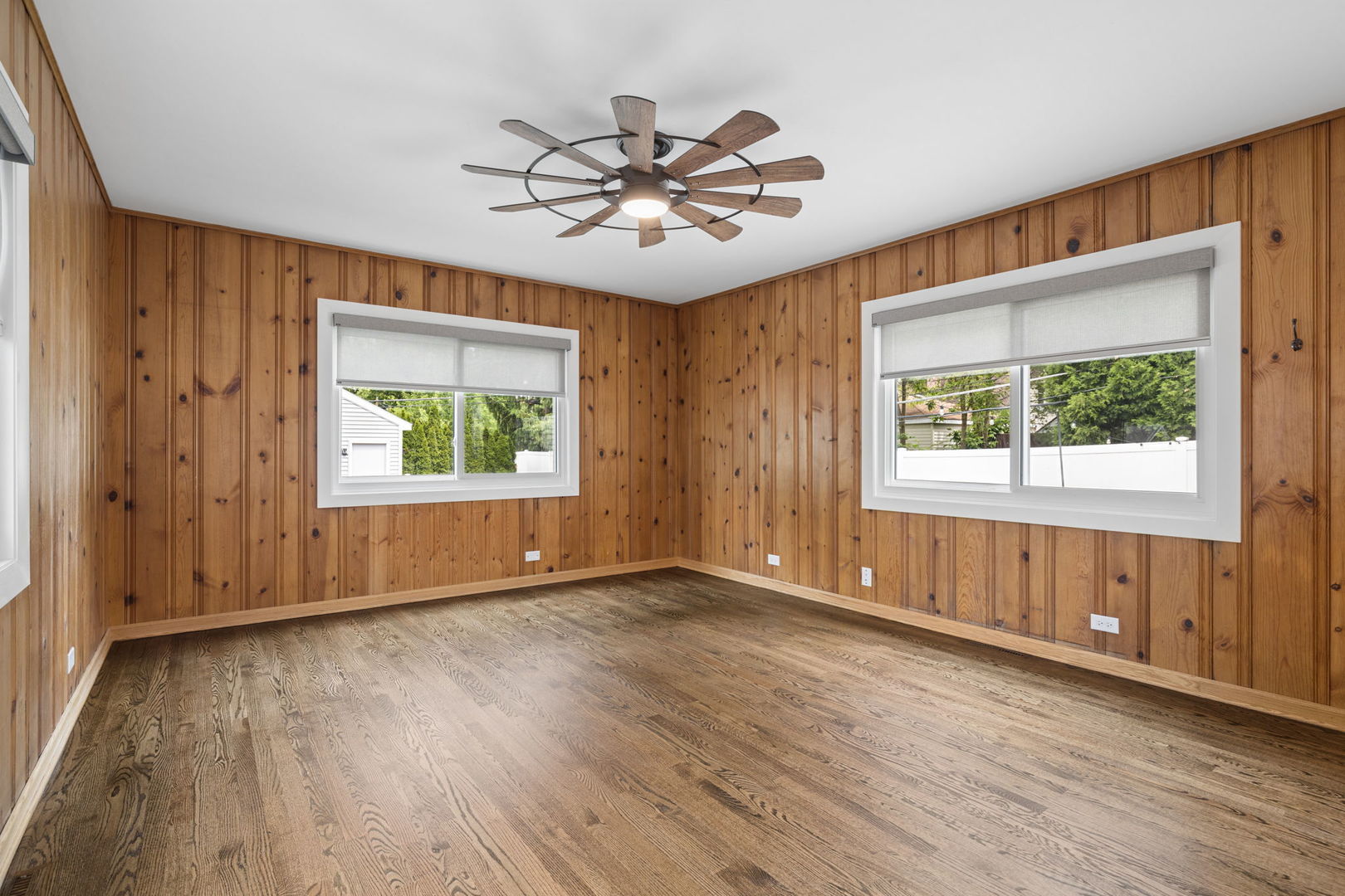573 South Chase Avenue Lombard IL 60148