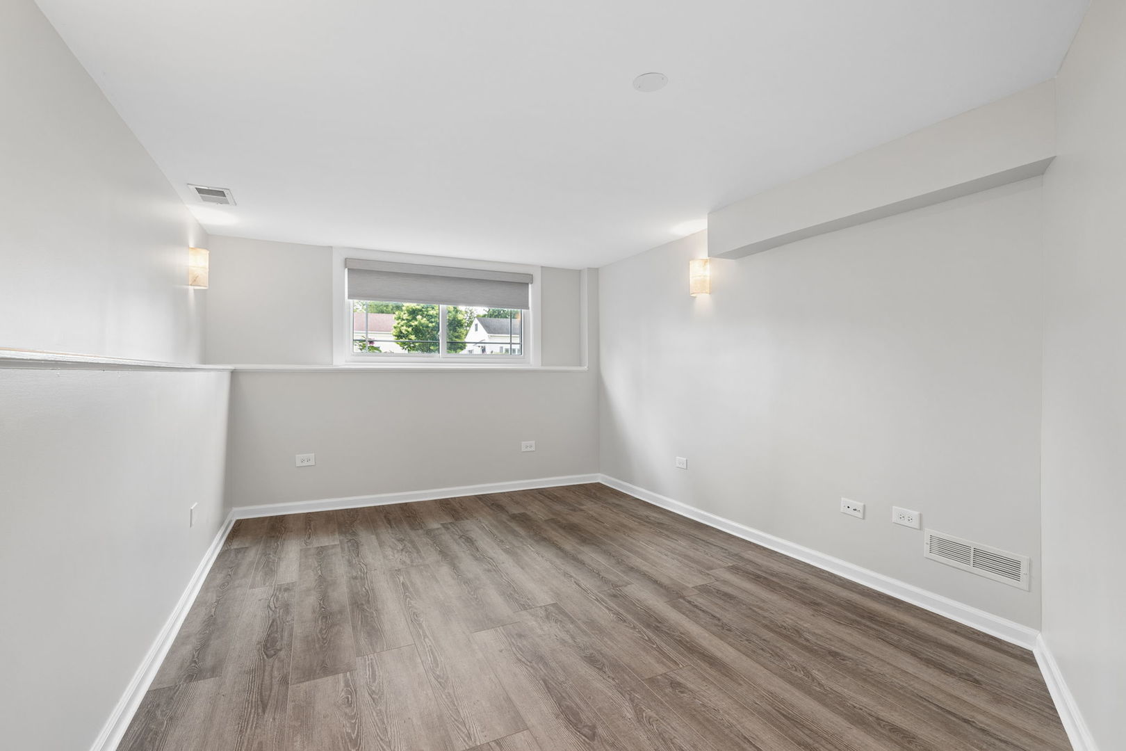 573 South Chase Avenue Lombard IL 60148