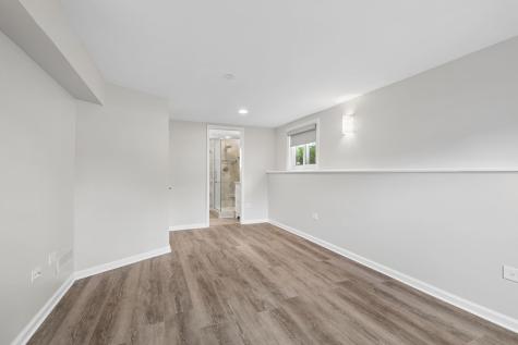 573 South Chase Avenue Lombard IL 60148