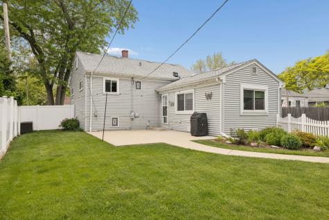 573 South Chase Avenue Lombard IL 60148