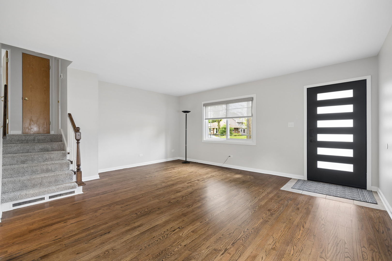 573 South Chase Avenue Lombard IL 60148