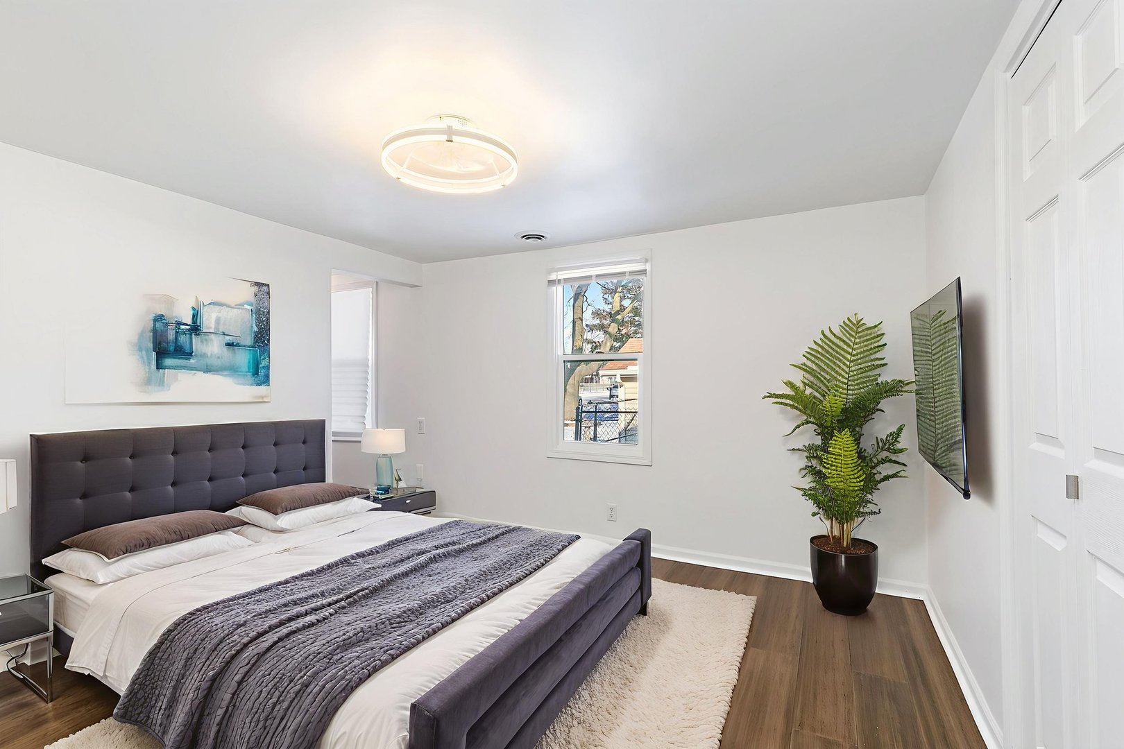 612 South Webster Street Aurora IL 60505