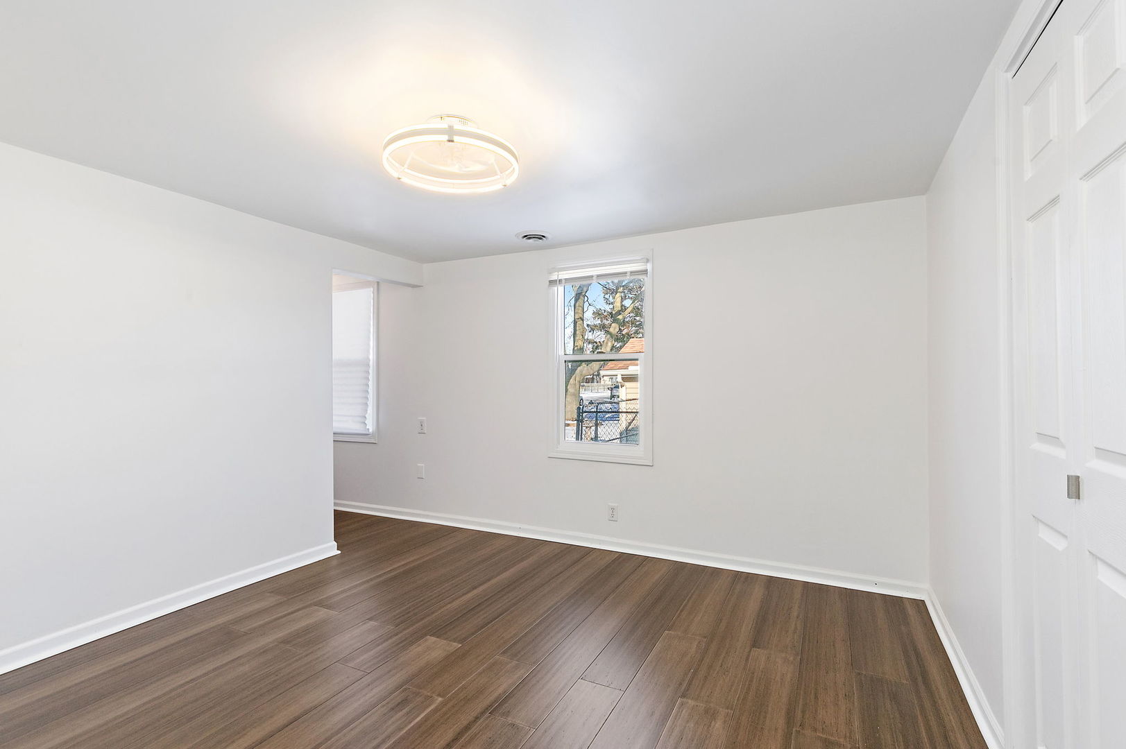 612 South Webster Street Aurora IL 60505