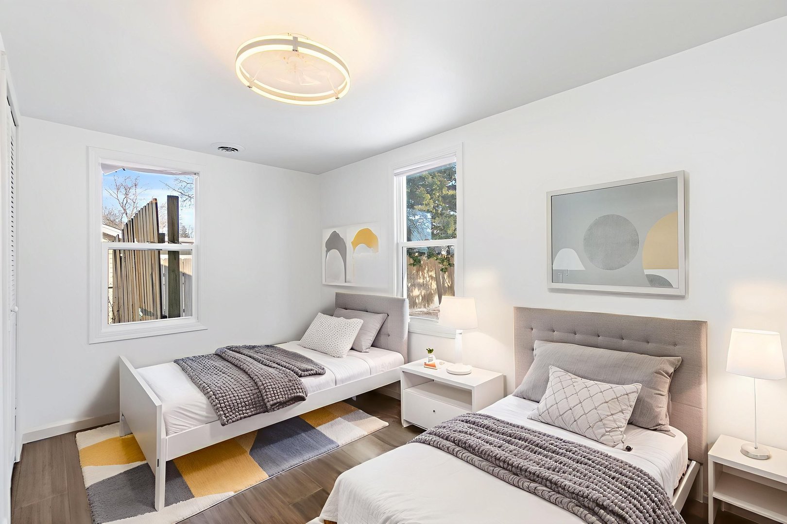 612 South Webster Street Aurora IL 60505