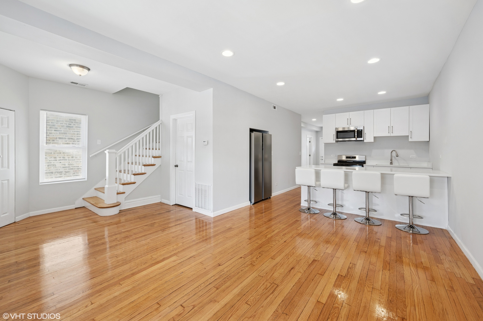 1047 North Kedvale Avenue Chicago IL 60651