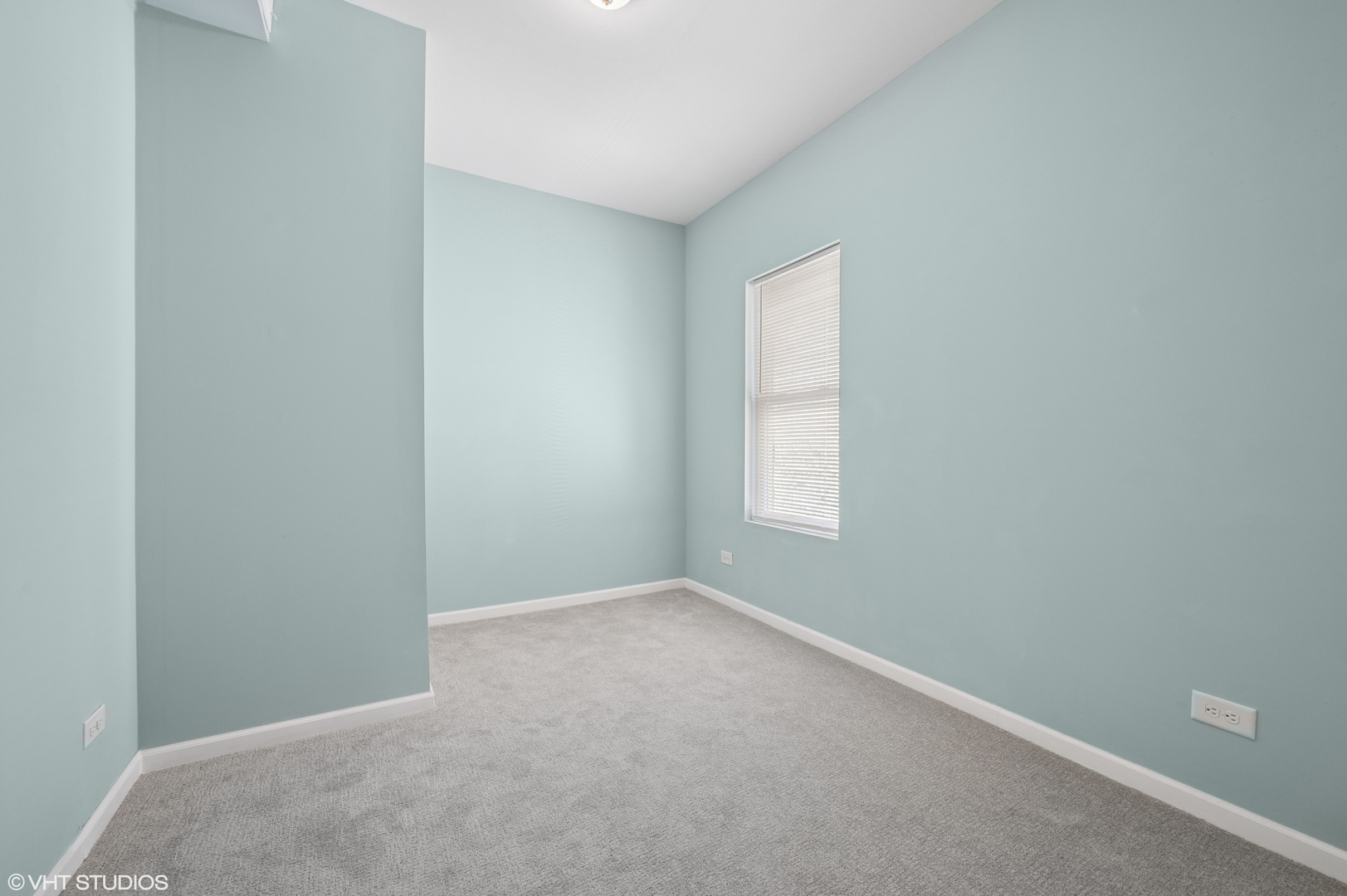 1047 North Kedvale Avenue Chicago IL 60651