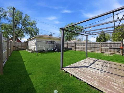 114 Geneva Avenue Bellwood IL 60104