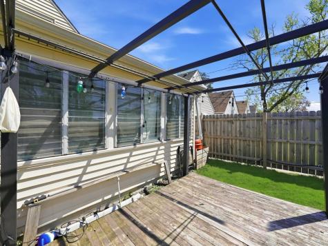 114 Geneva Avenue Bellwood IL 60104