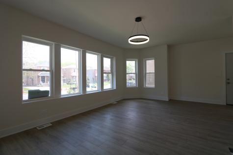 8014 South Yates Boulevard S Chicago IL 60617
