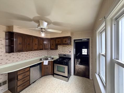 1568 Wentworth Avenue Calumet City IL 60409