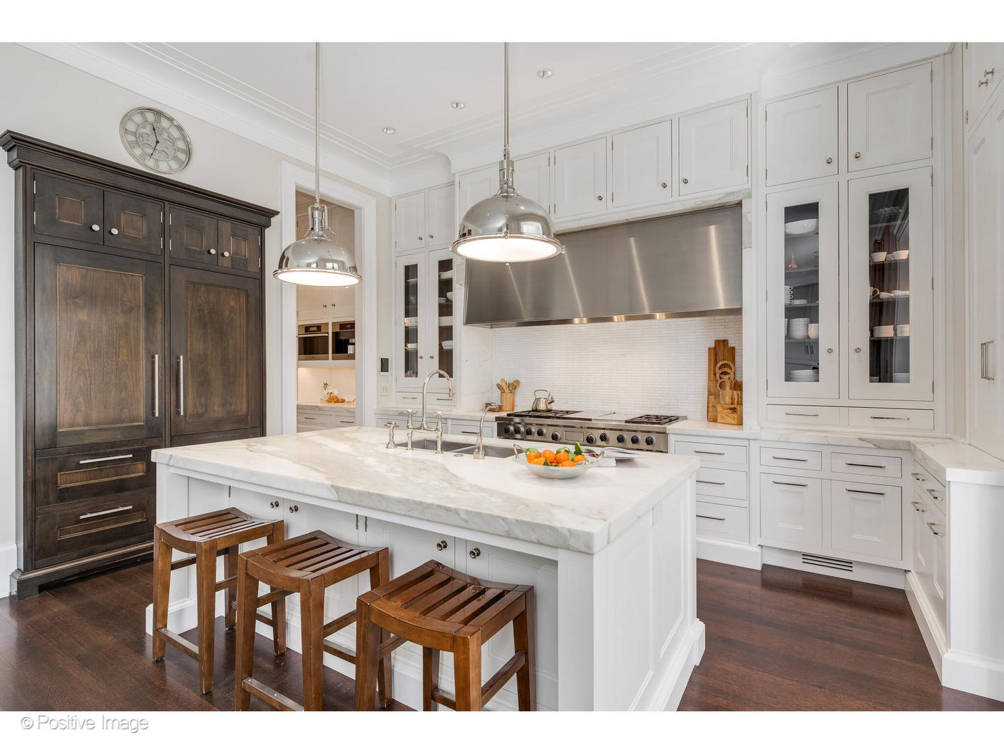 1853 North Burling Street Chicago IL 60614