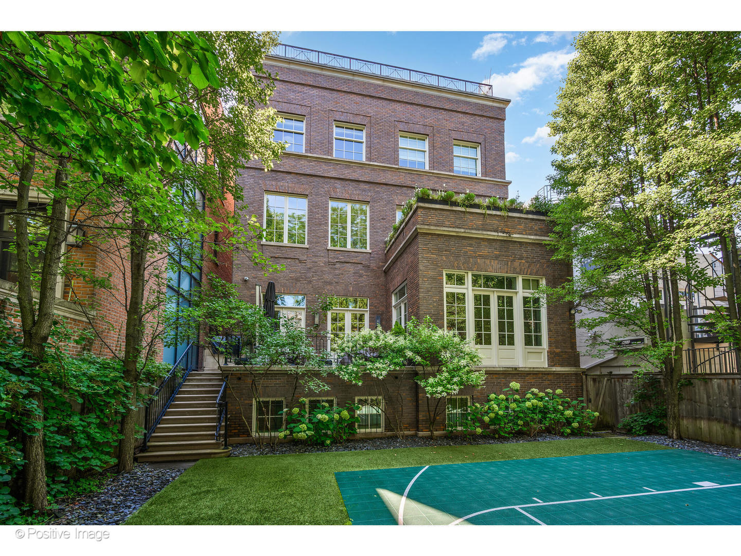 1853 North Burling Street Chicago IL 60614