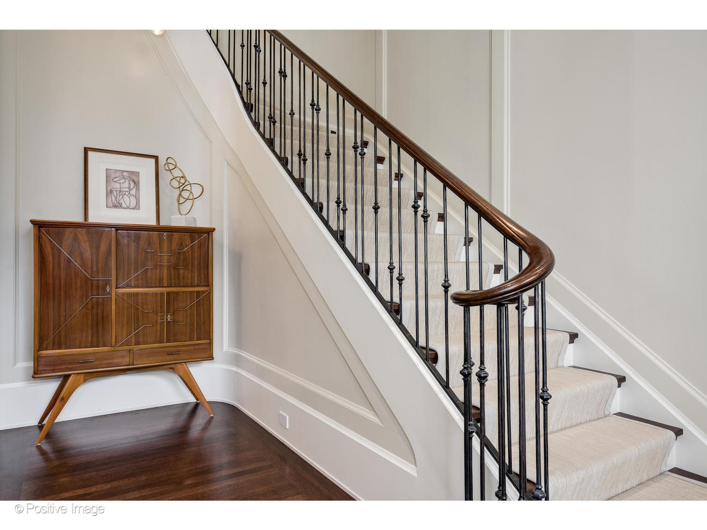 1853 North Burling Street Chicago IL 60614