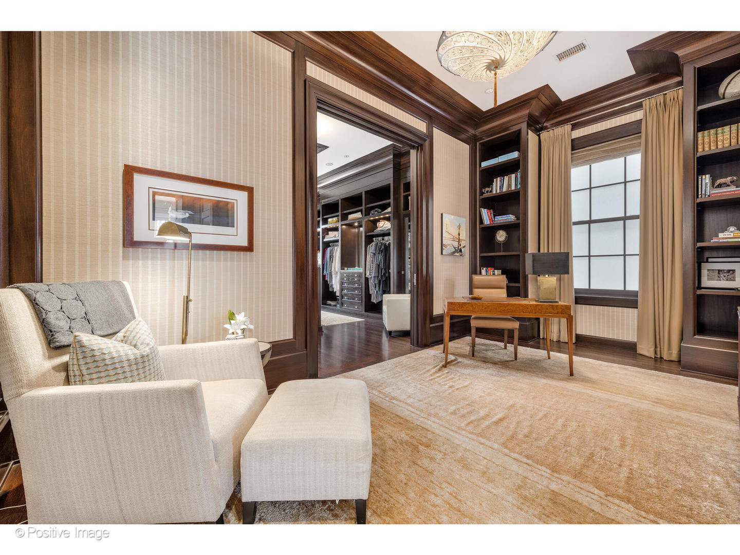 1853 North Burling Street Chicago IL 60614