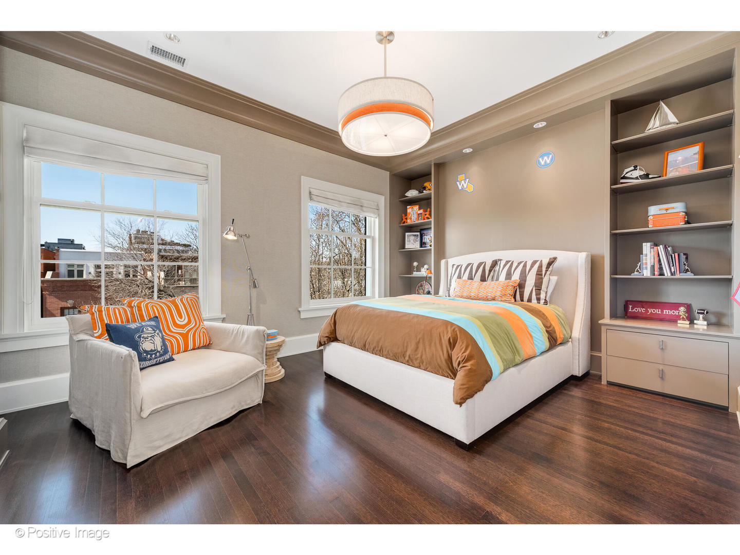 1853 North Burling Street Chicago IL 60614