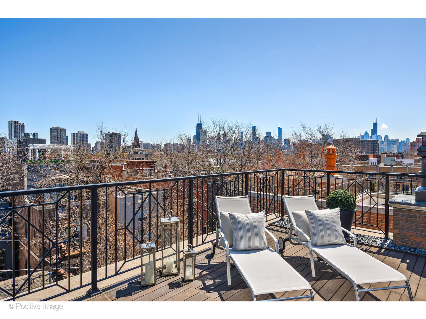 1853 North Burling Street Chicago IL 60614