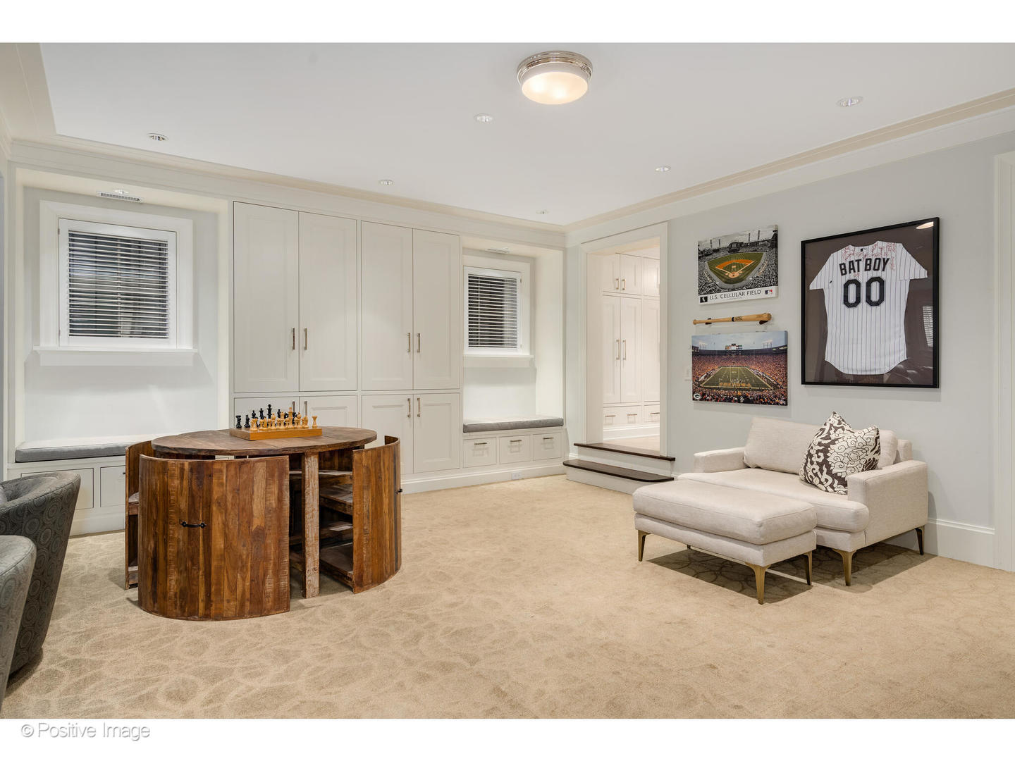 1853 North Burling Street Chicago IL 60614