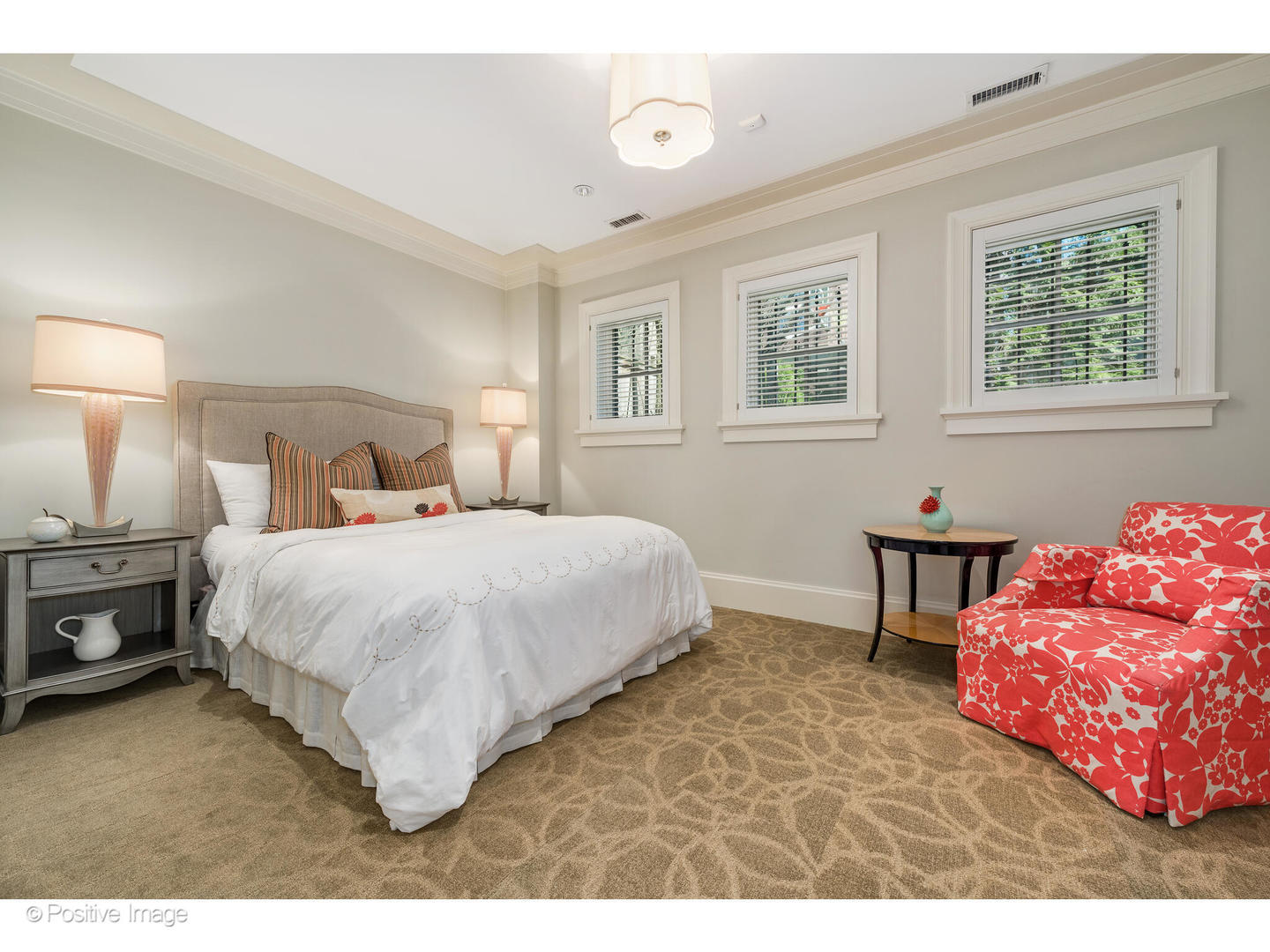 1853 North Burling Street Chicago IL 60614