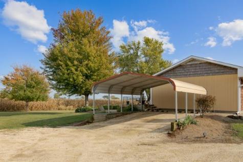 8770 Lettow Road Kingston IL 60145
