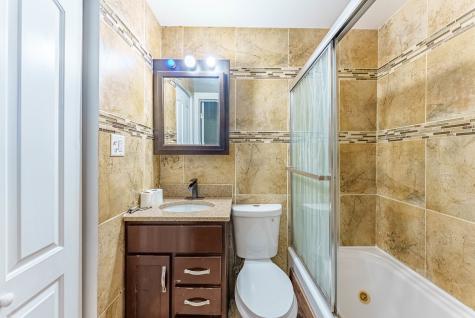 15117 Vine Avenue Harvey IL 60426