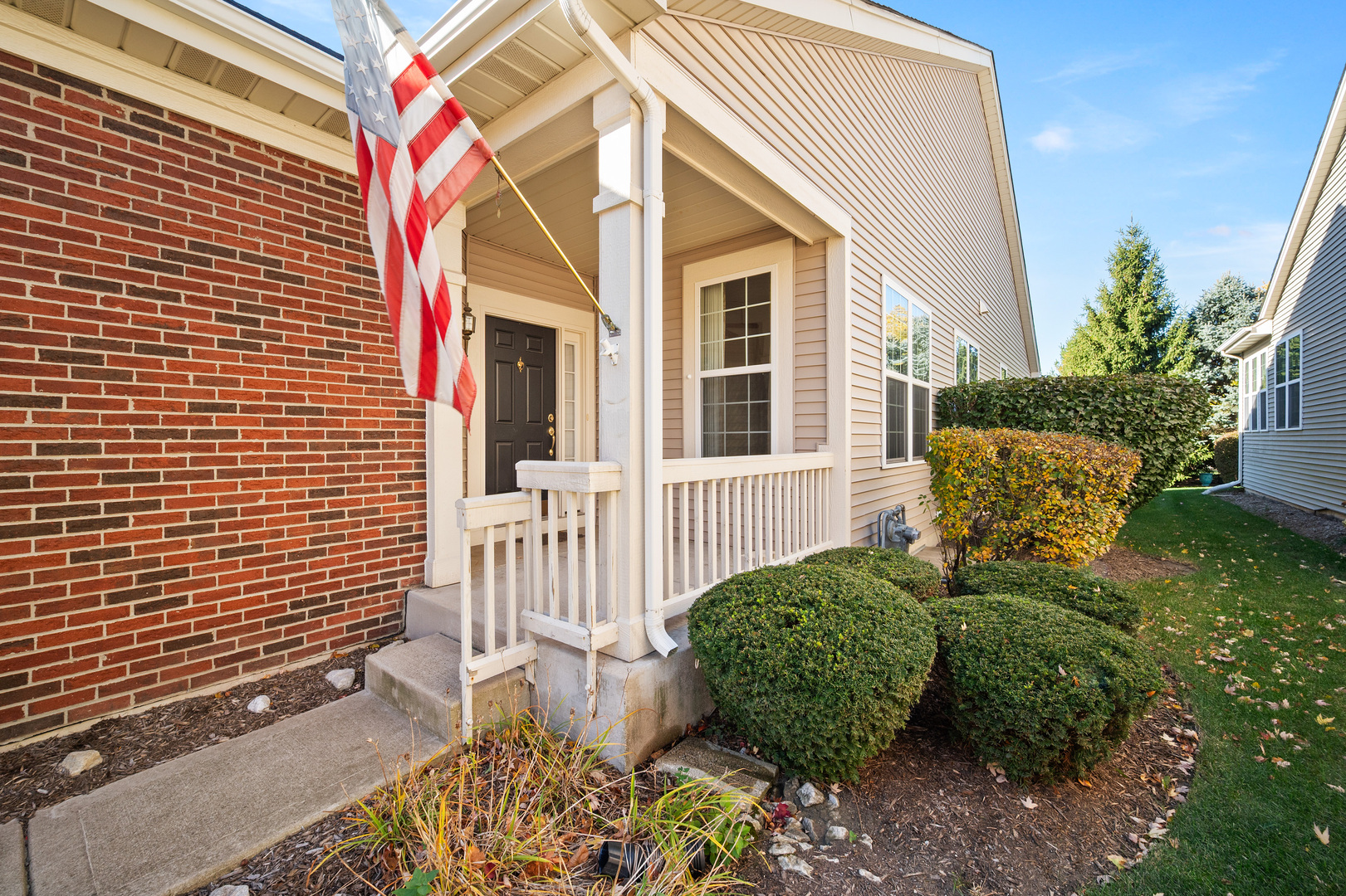 1176 Heathrow Lane Aurora IL 60502