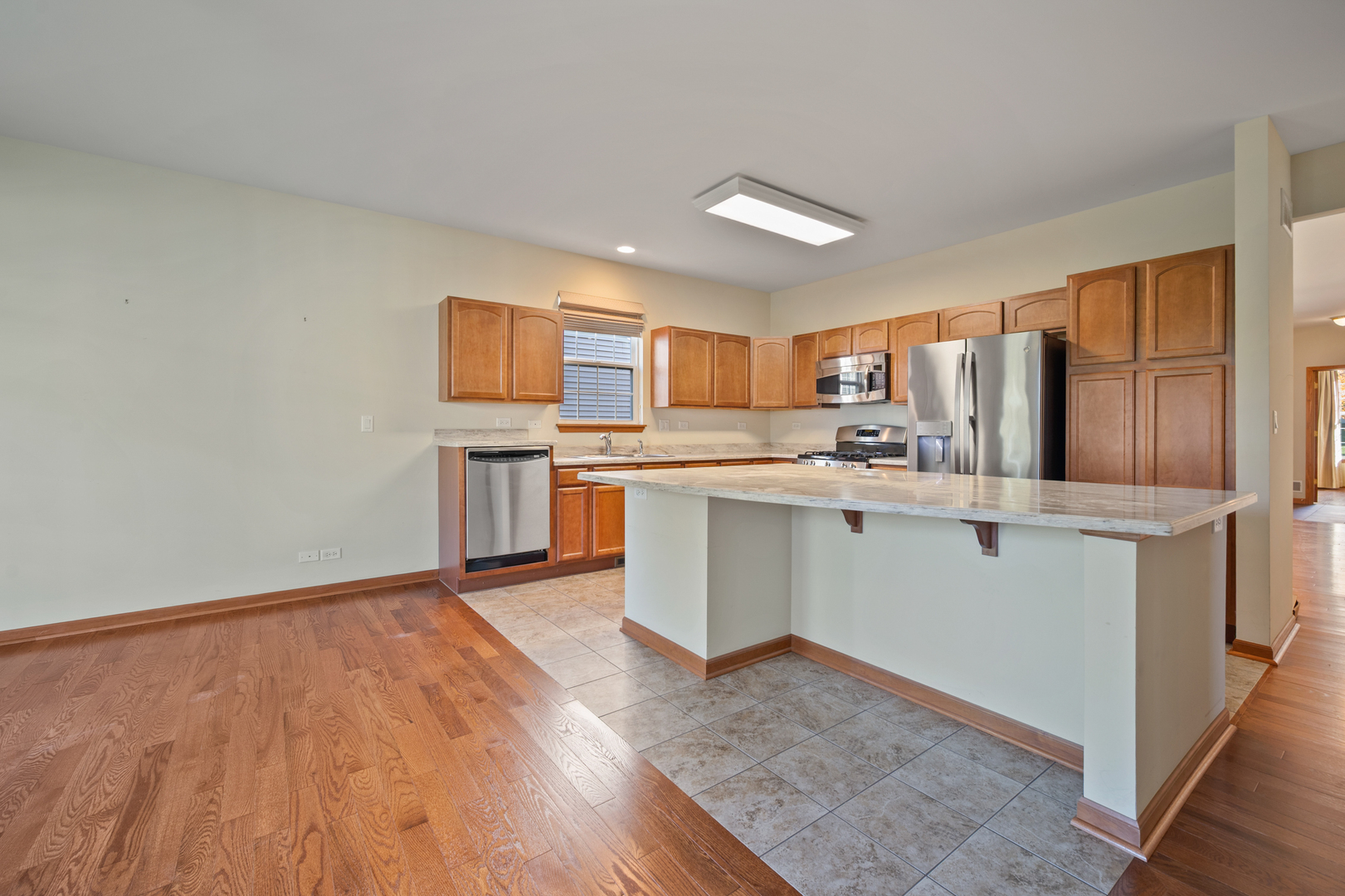 1176 Heathrow Lane Aurora IL 60502