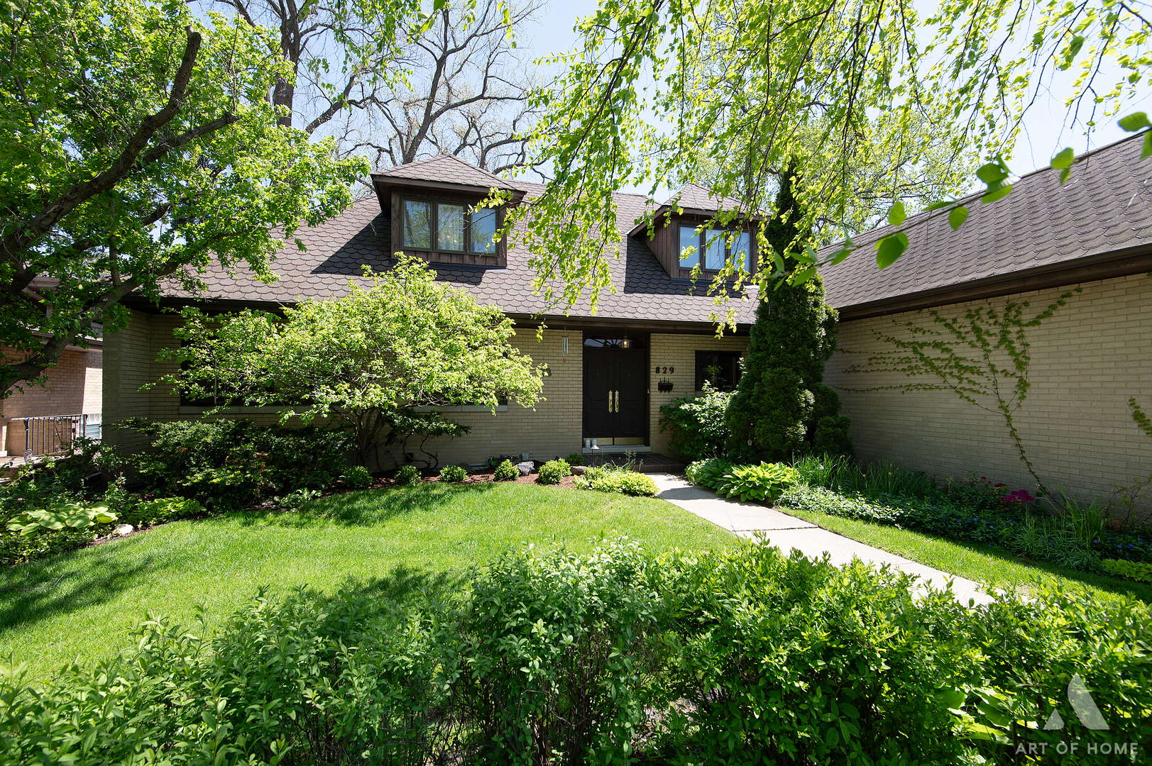 829 Sylviawood Avenue Park Ridge IL 60068