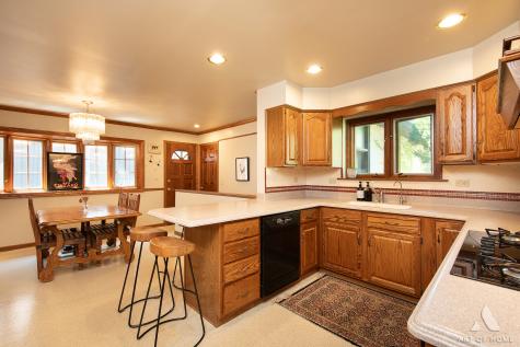 829 Sylviawood Avenue Park Ridge IL 60068