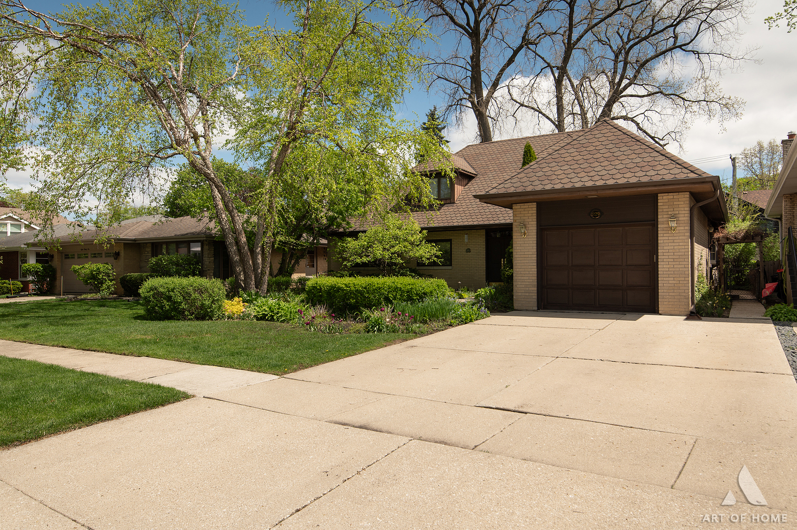 829 Sylviawood Avenue Park Ridge IL 60068