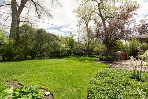 829 Sylviawood Avenue Park Ridge IL 60068