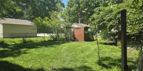 114 East Center Street Seymour IL 61875