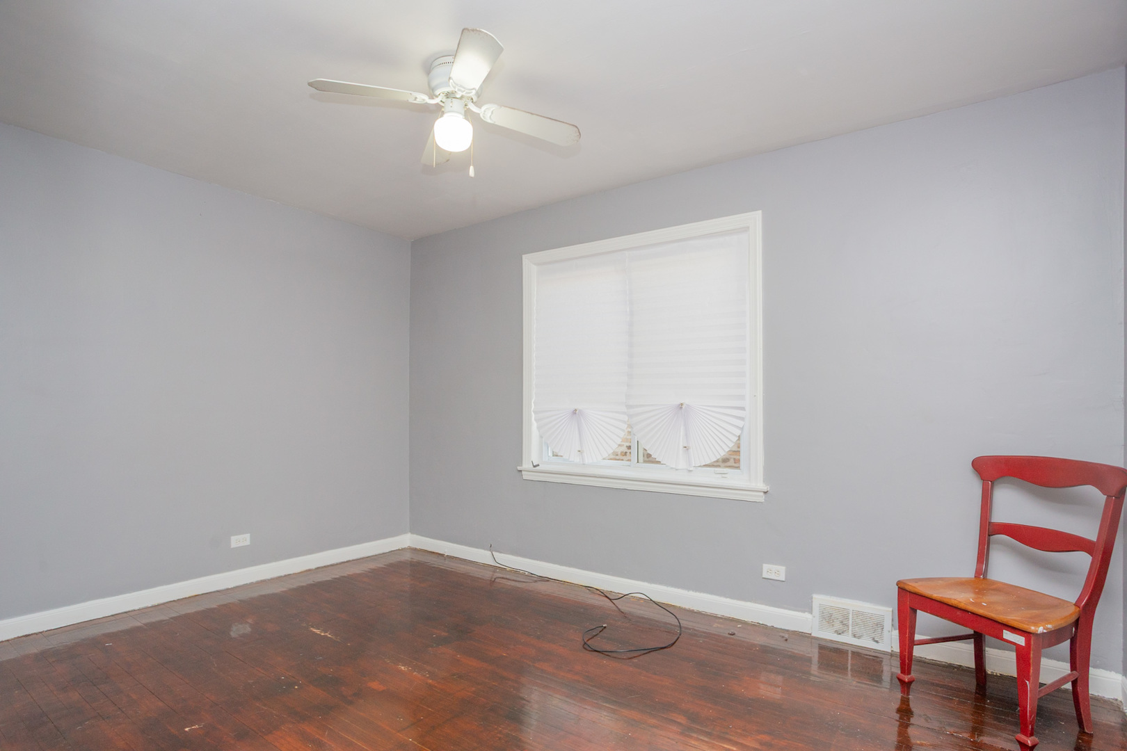 9111 South Kingston Avenue Chicago IL 60617