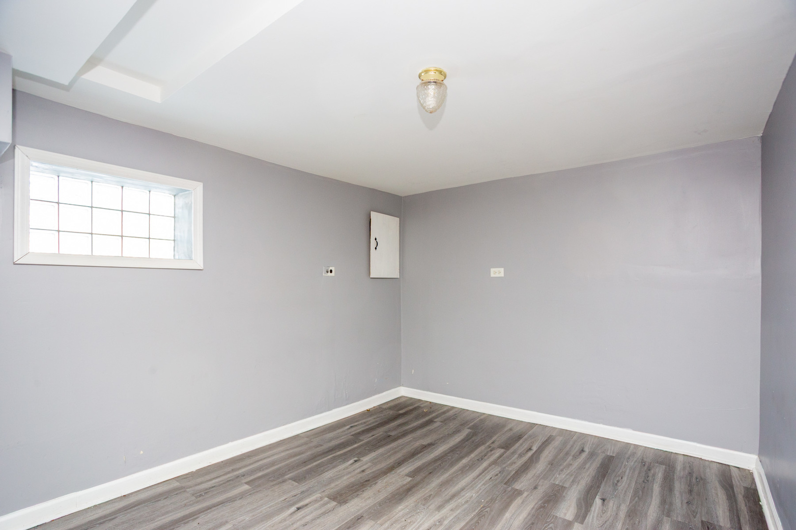 9111 South Kingston Avenue Chicago IL 60617