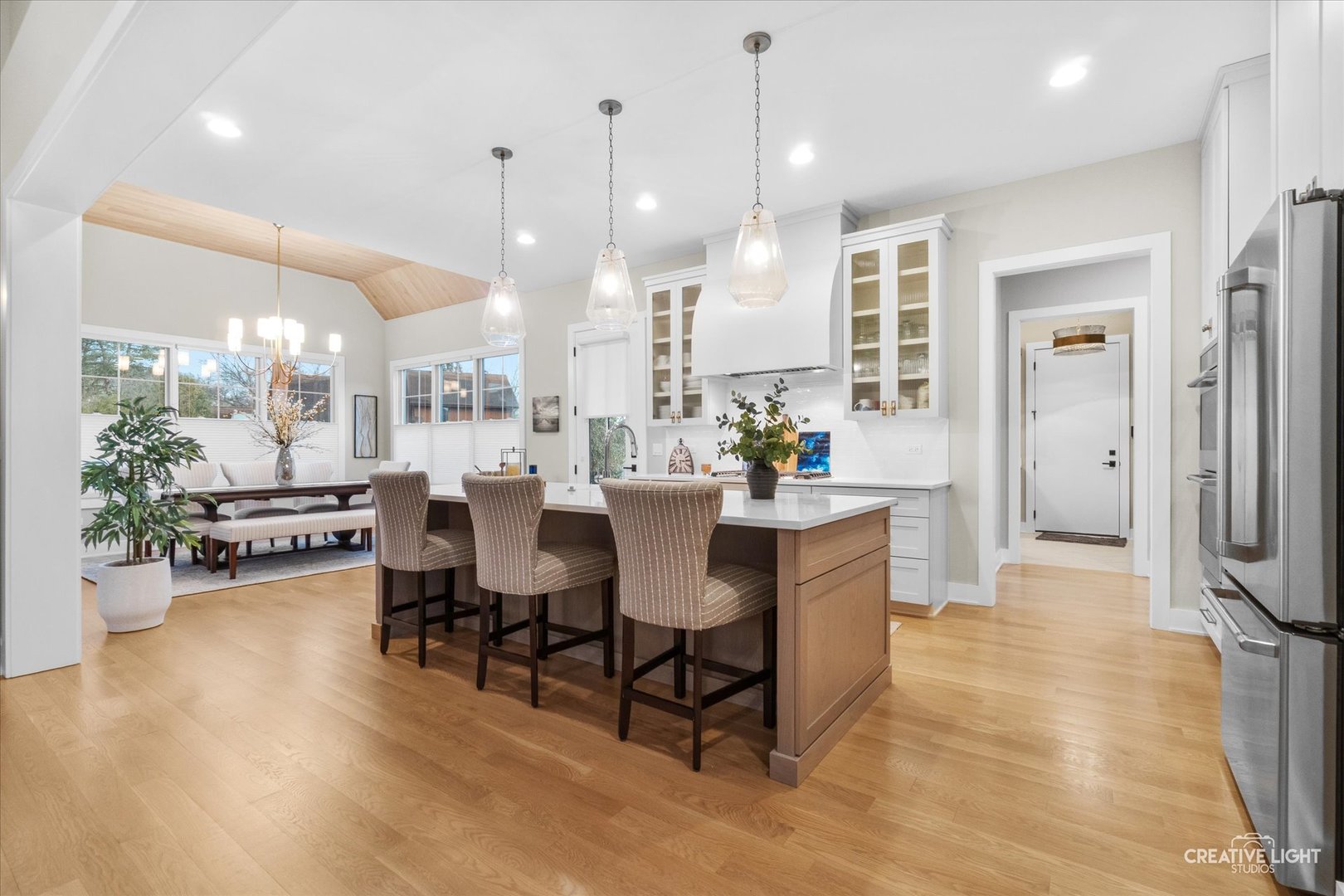 1862 West Wiesbrook Road Wheaton IL 60189