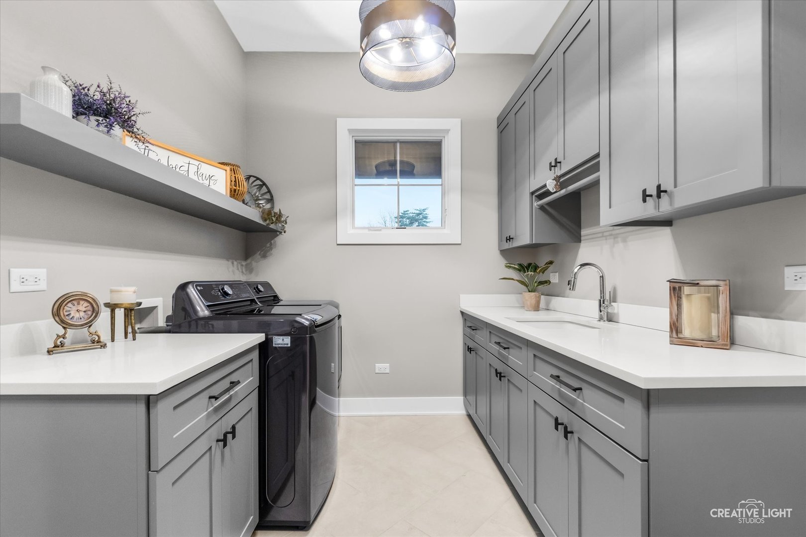 1862 West Wiesbrook Road Wheaton IL 60189