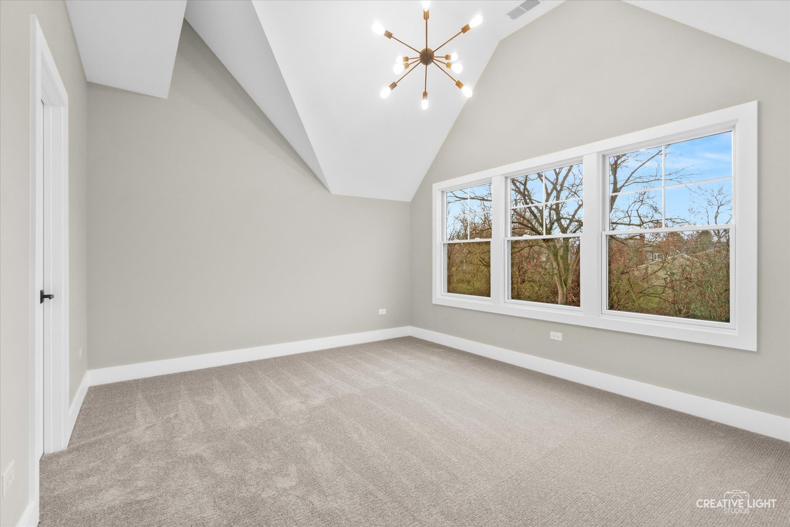 1862 West Wiesbrook Road Wheaton IL 60189